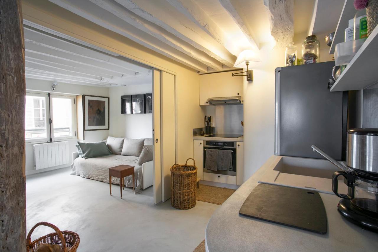 TIMBAUD - CANAL St MARTIN Paris Eksteriør billede