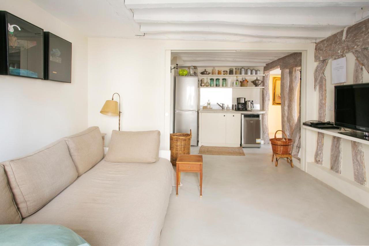 TIMBAUD - CANAL St MARTIN Paris Eksteriør billede